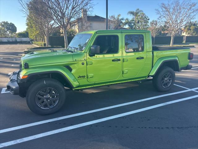 2025 Jeep Gladiator Sport S