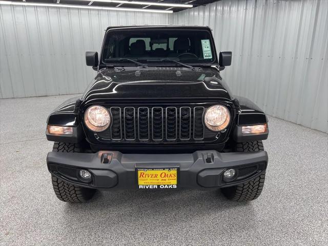 2025 Jeep Gladiator Nighthawk