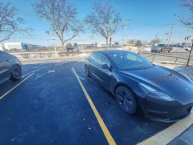 2021 Tesla Model 3 Standard Range Plus Rear-Wheel Drive