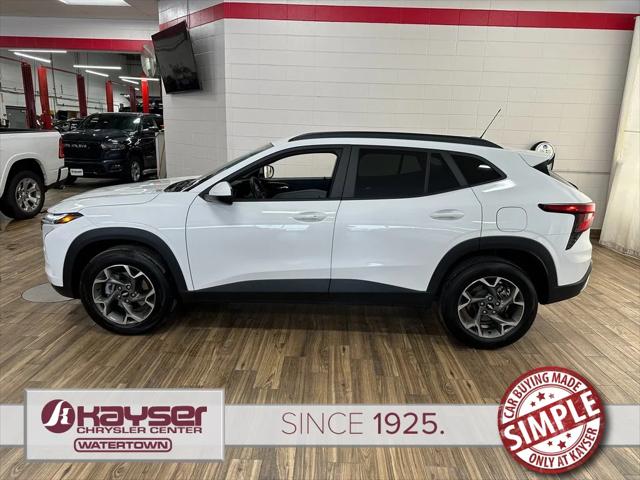 2024 Chevrolet Trax FWD LT