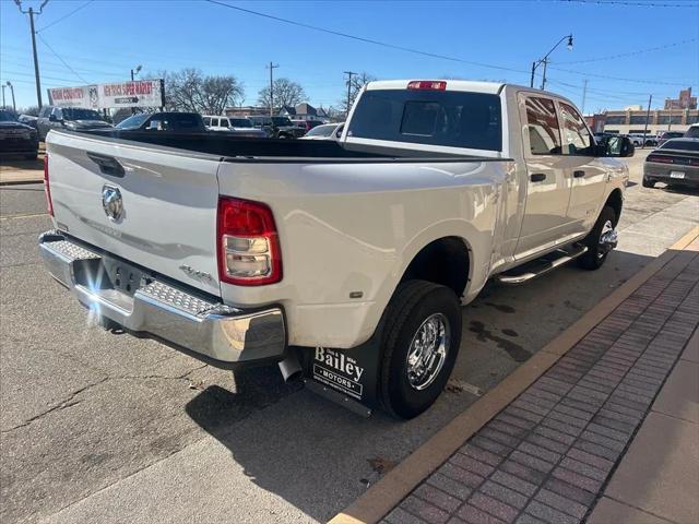 2020 RAM 3500 Tradesman Crew Cab 4x4 8 Box