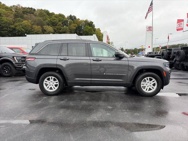 2024 Jeep Grand Cherokee Laredo 4x4 2024 Jeep Grand Cherokee Laredo 4x4