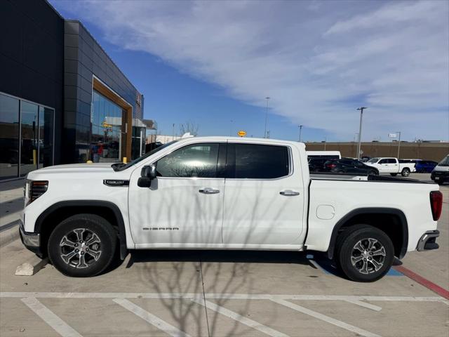 2025 GMC Sierra 1500 2WD Crew Cab Short Box SLT