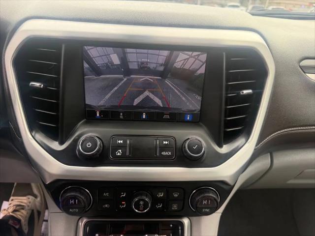 2022 GMC Acadia AWD SLT