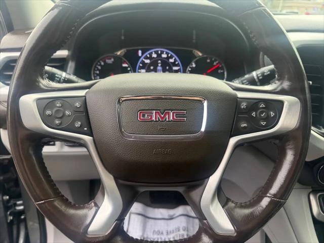 2022 GMC Acadia AWD SLT
