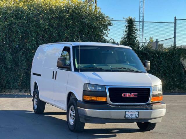 2020 GMC Savana Cargo RWD 2500 Regular Wheelbase Work Van