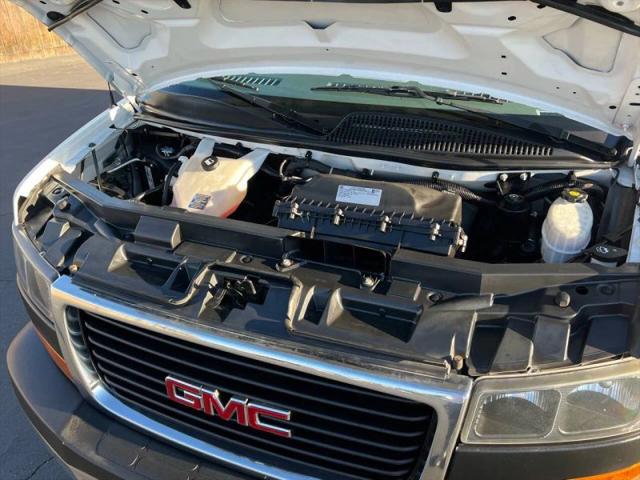 2020 GMC Savana Cargo RWD 2500 Regular Wheelbase Work Van