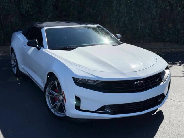 2020 Chevrolet Camaro RWD Convertible 2LT