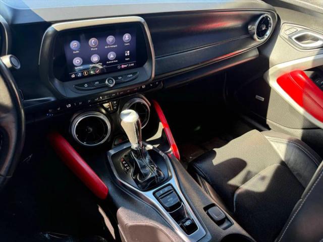 2020 Chevrolet Camaro RWD Convertible 2LT