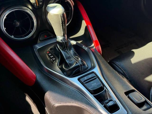 2020 Chevrolet Camaro RWD Convertible 2LT