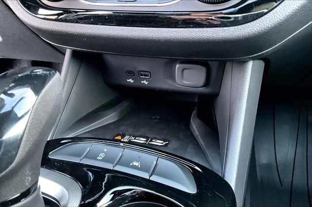 2026 Buick NV Sport Touring FWD