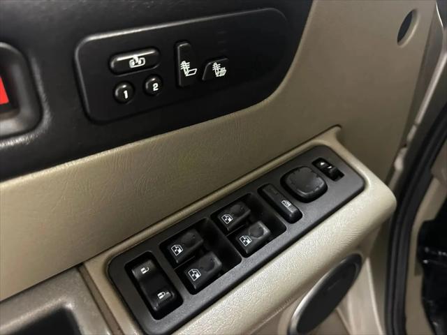 2004 HUMMER H2 Base