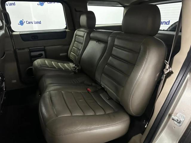 2004 HUMMER H2 Base
