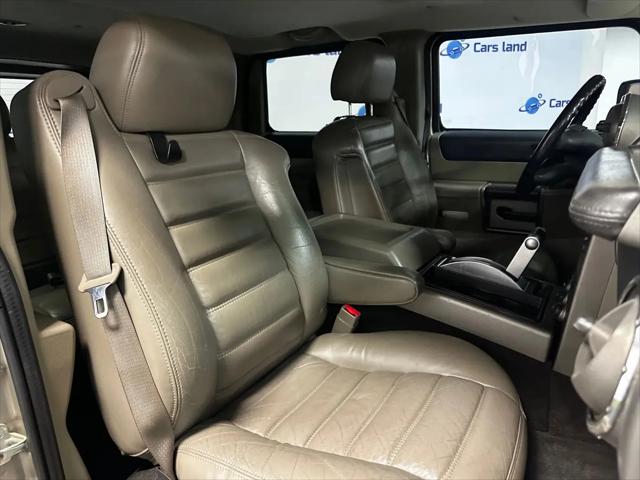 2004 HUMMER H2 Base