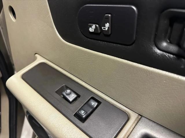 2004 HUMMER H2 Base