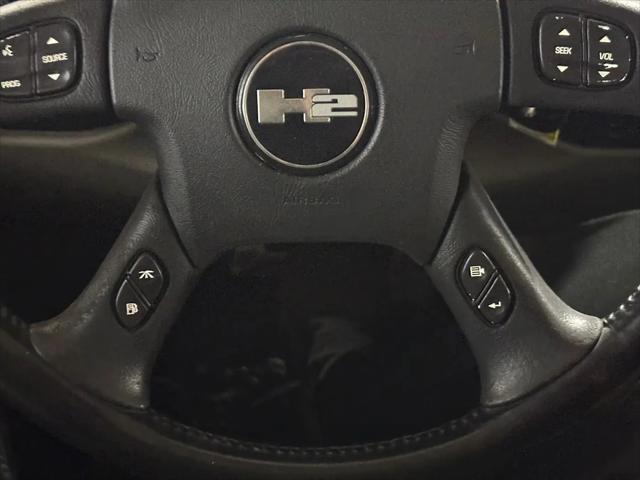 2004 HUMMER H2 Base