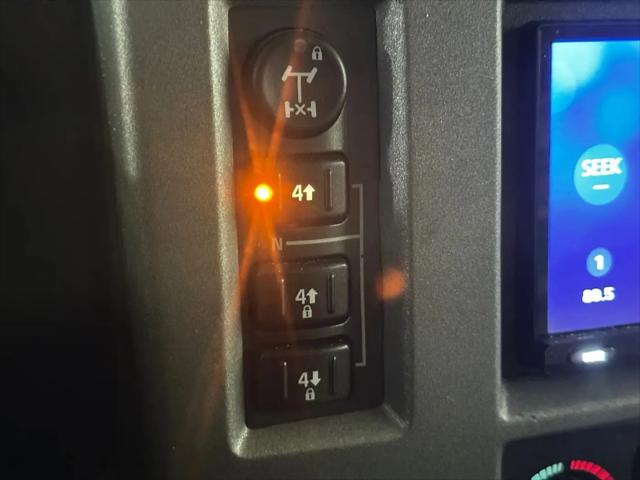 2004 HUMMER H2 Base