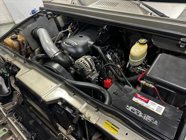 2004 HUMMER H2 Base