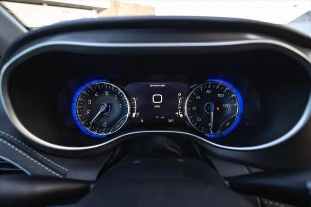 2026 Chrysler Pacifica Select AWD