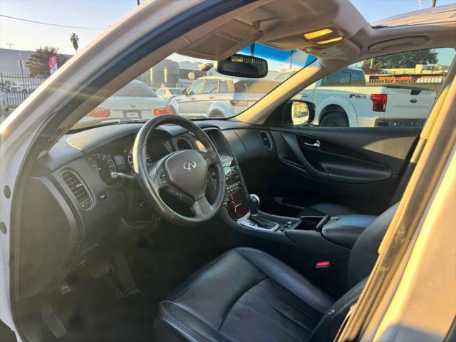 2017 INFINITI QX50 Base