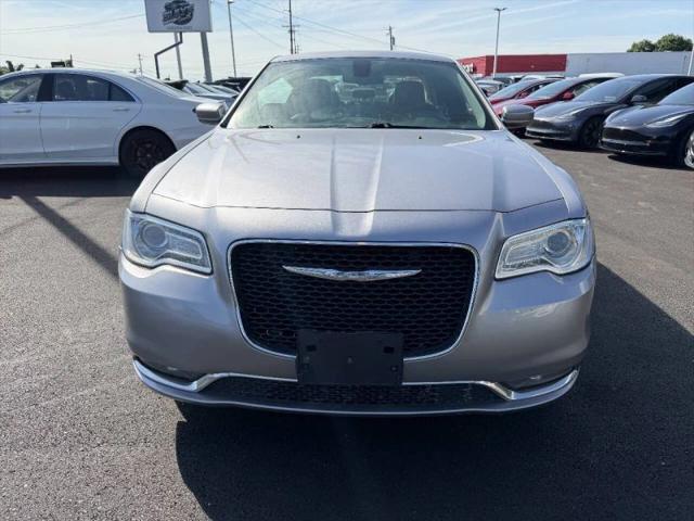 2015 Chrysler 300 Limited