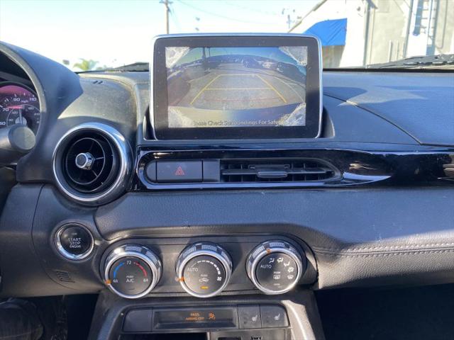 2017 Fiat 124 Spider Lusso