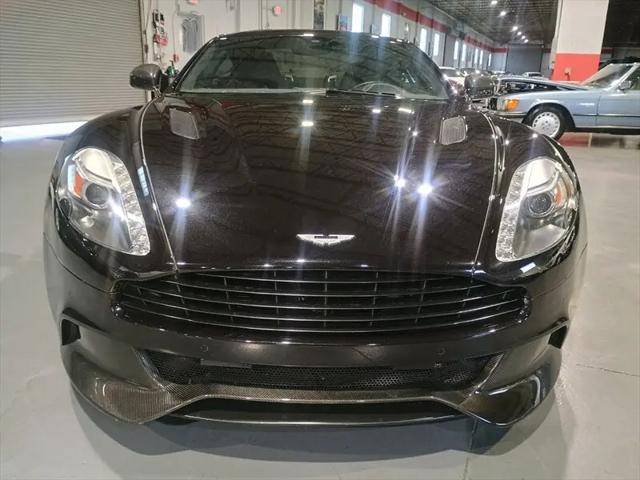 2014 Aston Martin Vanquish Standard