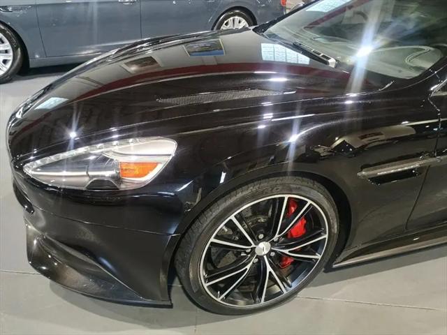 2014 Aston Martin Vanquish Standard