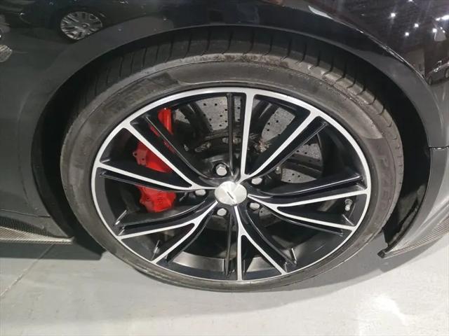2014 Aston Martin Vanquish Standard