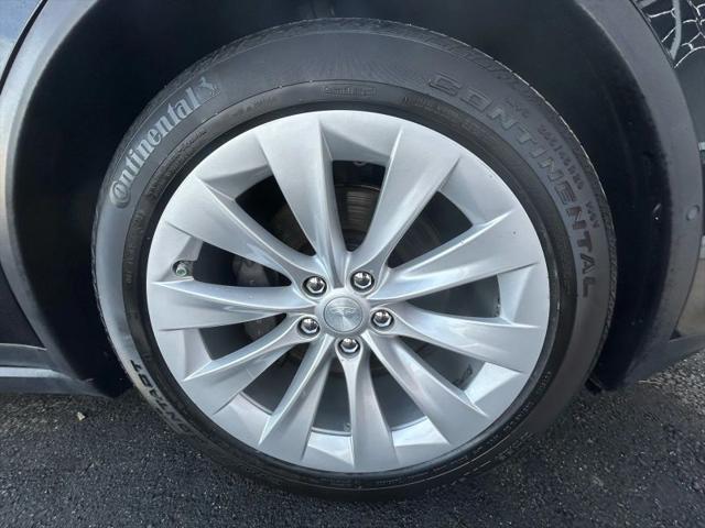 2016 Tesla Model X 90D