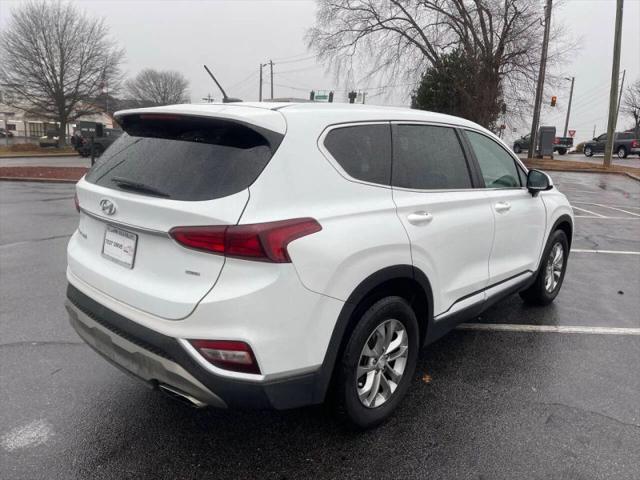 2019 Hyundai Santa Fe SE