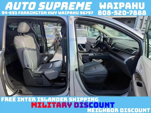 2022 Toyota Sienna XLE