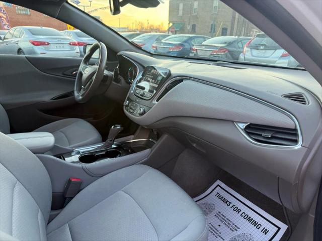 2017 Chevrolet Malibu 1LT