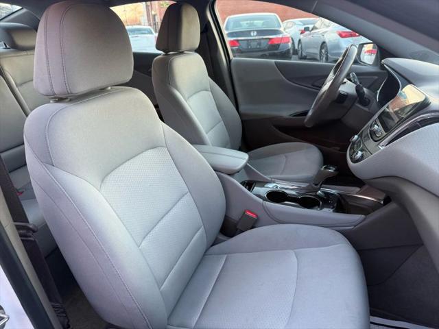 2017 Chevrolet Malibu 1LT