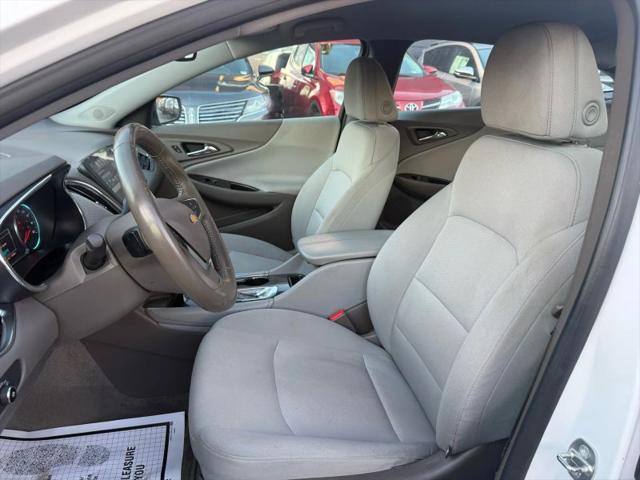 2017 Chevrolet Malibu 1LT