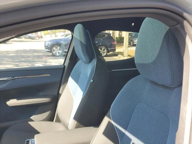 2026 Volvo EX30 Plus Twin Motor Performance, Fully electric