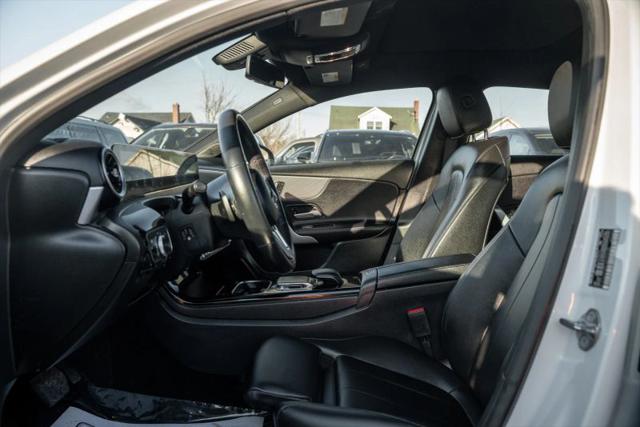 2020 Mercedes-Benz A 220 4MATIC