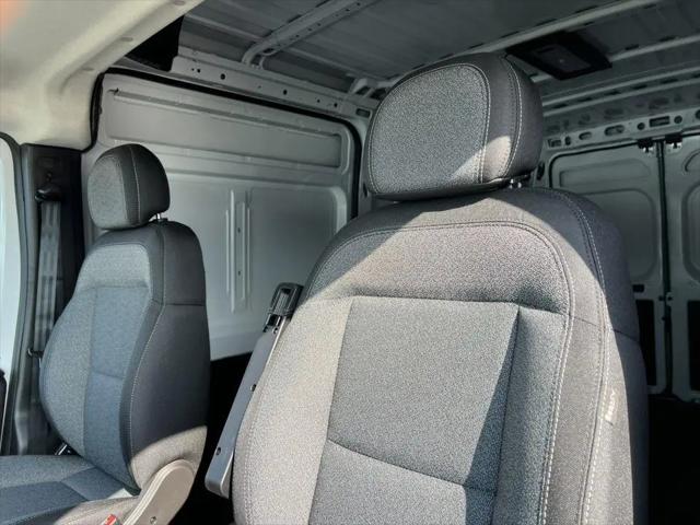2026 Ram ProMaster 2500 Cargo Van Tradesman High Roof 159" WB w/Pass Seat