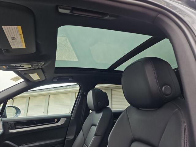 2026 Porsche Cayenne Unknown