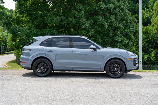 2026 Porsche Cayenne Base