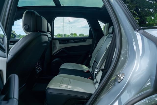 2026 Porsche Cayenne Base