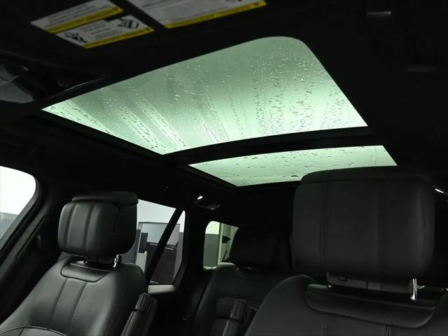 2022 Land Rover Range Rover P525 Westminster