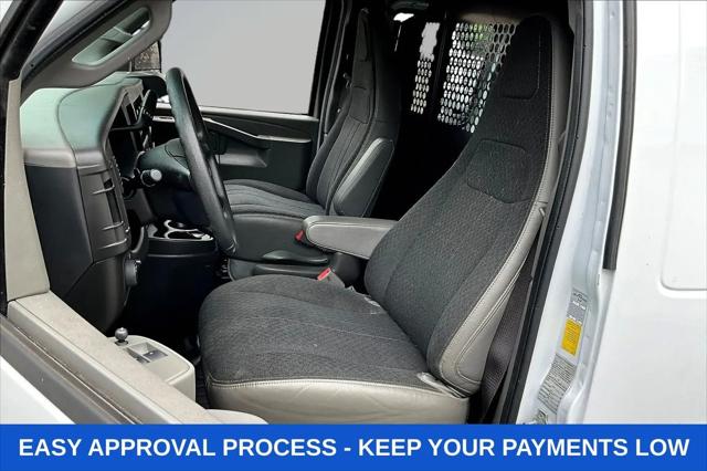 2021 GMC Savana Cargo RWD 2500 Regular Wheelbase Work Van