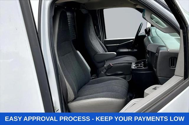 2021 GMC Savana Cargo RWD 2500 Regular Wheelbase Work Van