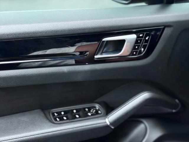 2019 Porsche Cayenne Base