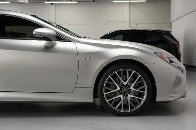 2017 Lexus RC 200t 200t