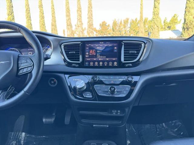2020 Chrysler Pacifica AWD Launch Edition
