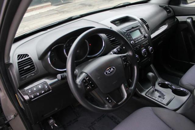 2012 Kia Sorento LX