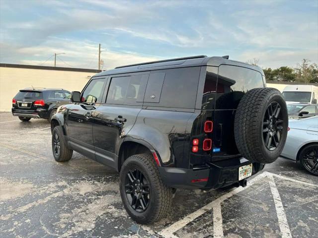 2021 Land Rover Defender 110 SE