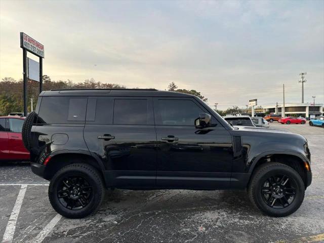 2021 Land Rover Defender 110 SE